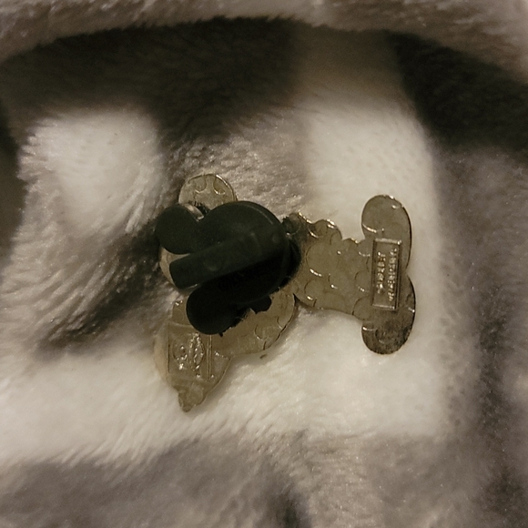 Disney - Picture 2 of 2